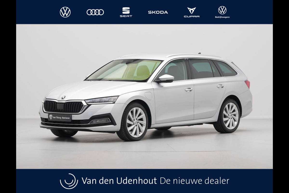 Škoda Octavia Combi 1.4 TSI iV PHEV 204pk Style Navigatie Matrix Led HuD Memory Škoda Octavia Combi 1.4 TSI iV PHEV 204pk Style Navigatie Matrix Led HuD Memory