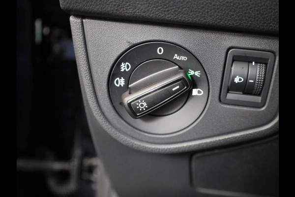 Volkswagen Taigo 1.0 TSI R-Line 116 pk Automaat (DSG) | Verlengde garantie | Navigatie via App | Parkeersensoren | LED koplampen | Black Style pakket | R-Line |