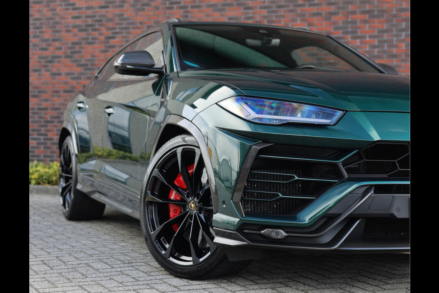 Lamborghini Urus 4.0 V8 | Carbon - ADAS - Pano - B&O - Massage