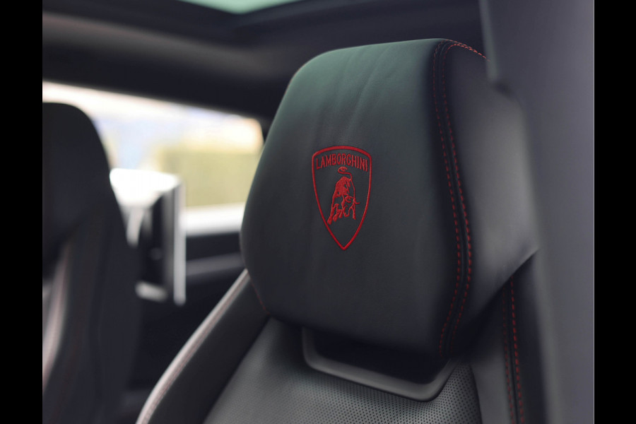 Lamborghini Urus 4.0 V8 | Carbon - ADAS - Pano - B&O - Massage