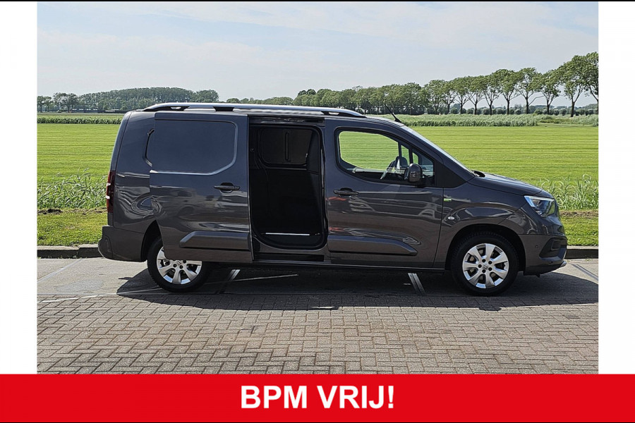 Opel Combo 1.5D L2H1 Innovation Automaat Trekhaak 130Pk Bumpers-Kleur Camera ECC Oh-Historie!