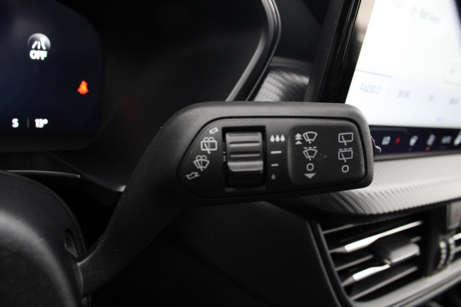 Ford Kuga 2.5 PHEV ST-Line X | SCI | 243pk Wegklapbare Trekhaak | Winterpack | Panorama dak | 19 inch velgen | Technology Pack | Solar Silver | Voorraad!