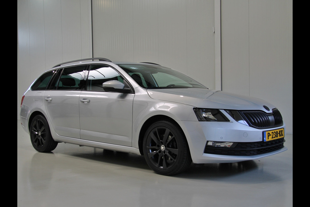 Škoda Octavia Combi 1.0 TSI 116pk DSG Style Sport | Kuipstoelen Škoda Octavia Combi 1.0 TSI 116pk DSG Style Sport | Kuipstoelen
