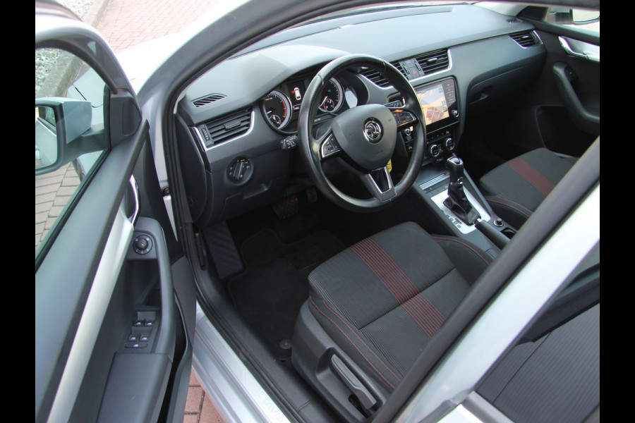 Škoda Octavia Combi 1.0 TSI 116pk DSG Style Sport | Kuipstoelen