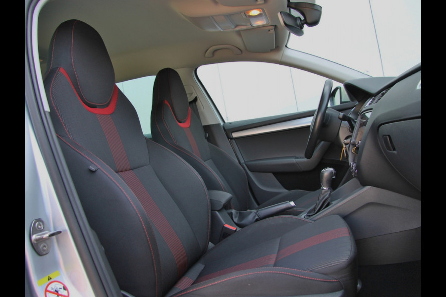 Škoda Octavia Combi 1.0 TSI 116pk DSG Style Sport | Kuipstoelen