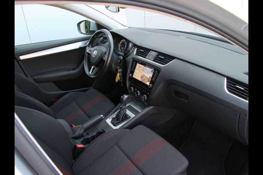 Škoda Octavia Combi 1.0 TSI 116pk DSG Style Sport | Kuipstoelen