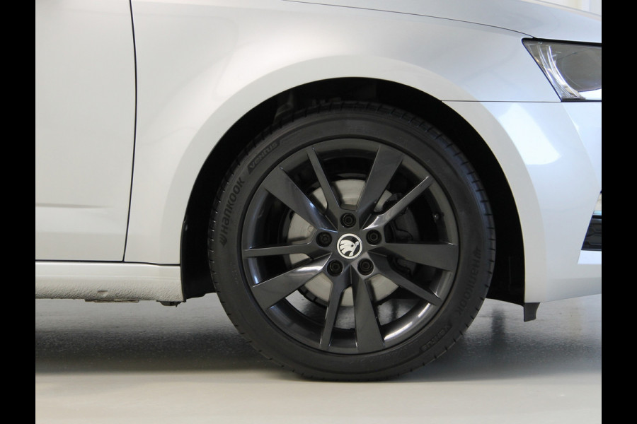Škoda Octavia Combi 1.0 TSI 116pk DSG Style Sport | Kuipstoelen