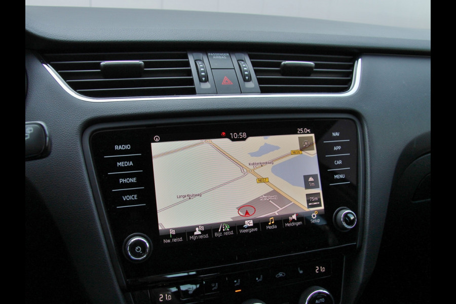 Škoda Octavia Combi 1.0 TSI 116pk DSG Style Sport | Kuipstoelen