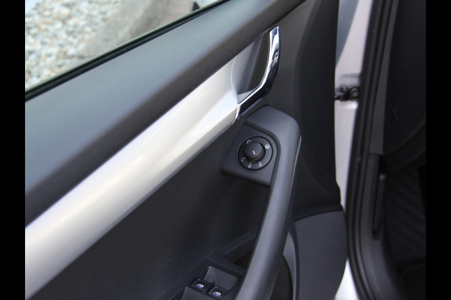 Škoda Octavia Combi 1.0 TSI 116pk DSG Style Sport | Kuipstoelen