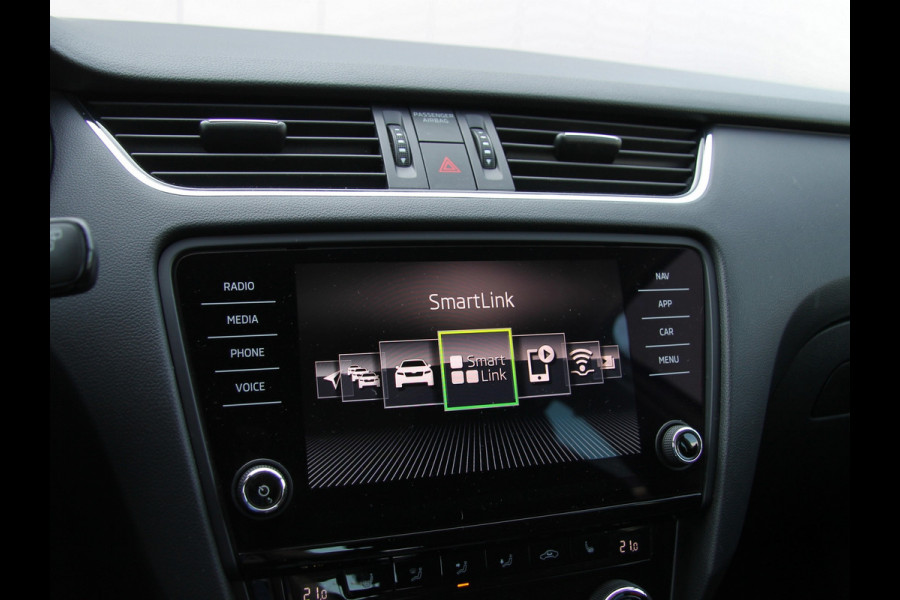 Škoda Octavia Combi 1.0 TSI 116pk DSG Style Sport | Kuipstoelen