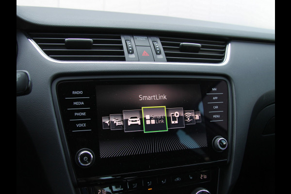 Škoda Octavia Combi 1.0 TSI 116pk DSG Style Sport | Kuipstoelen