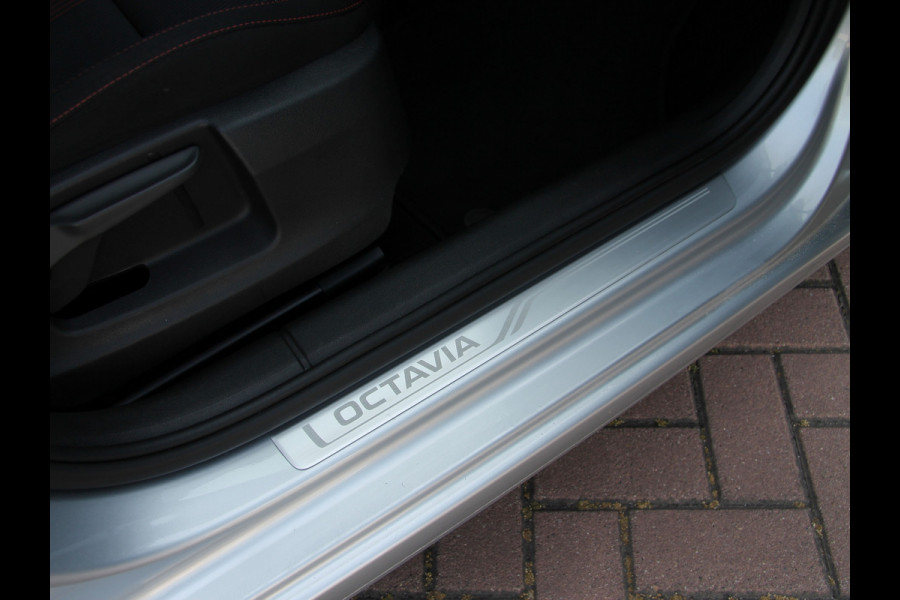 Škoda Octavia Combi 1.0 TSI 116pk DSG Style Sport | Kuipstoelen