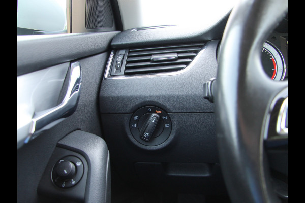 Škoda Octavia Combi 1.0 TSI 116pk DSG Style Sport | Kuipstoelen