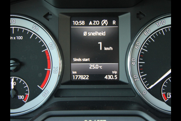 Škoda Octavia Combi 1.0 TSI 116pk DSG Style Sport | Kuipstoelen