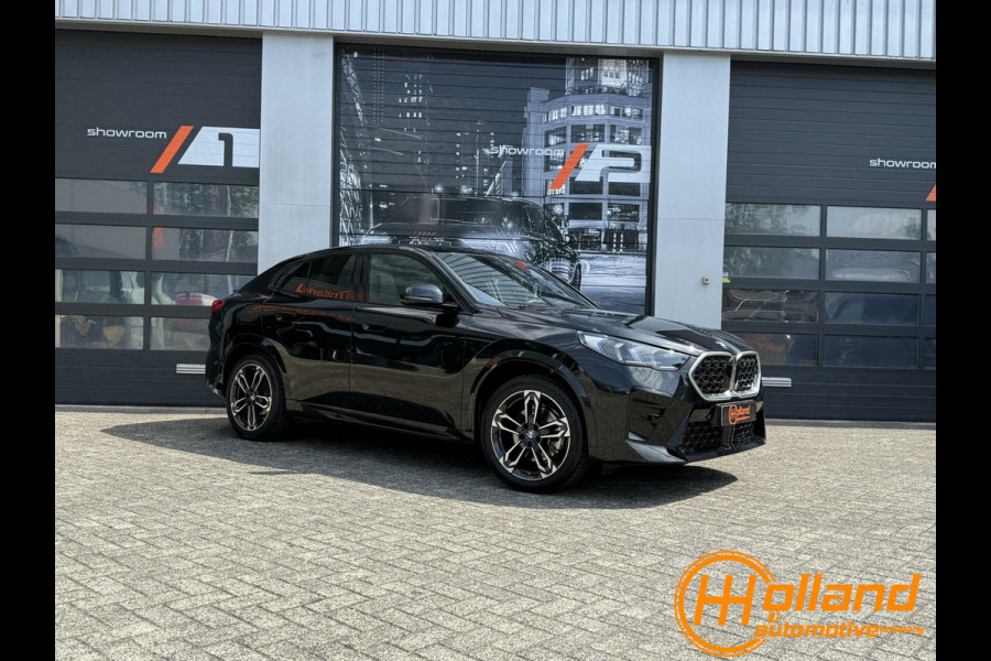 BMW X2 sDrive20i| M-Sport|Pano|LED| H&K!