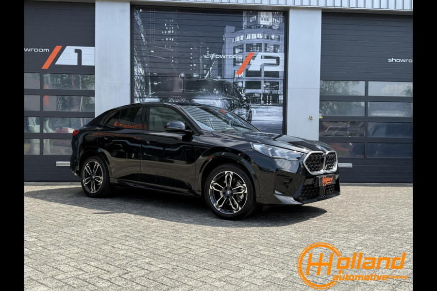 BMW X2 sDrive20i| M-Sport|Pano|LED| H&K!