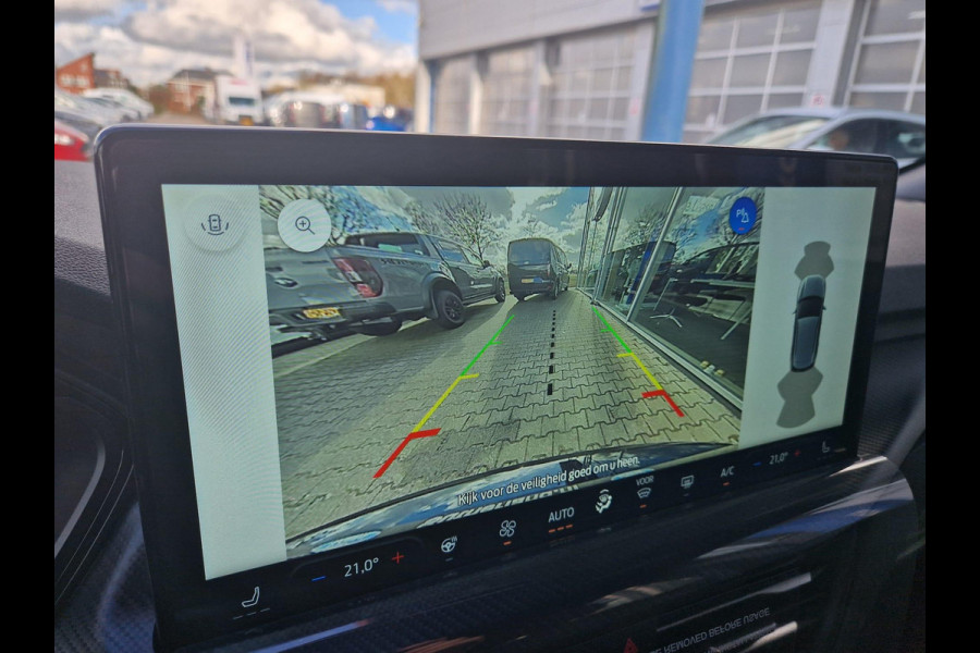 Ford Kuga 2.5 PHEV ST-Line 243 pk | Driver Assistance Pack | Wegklapbare trekhaak | 2.100 kg trekgewicht! | Winterpakket | 19 inch Licht metalen Velgen | €4.000,- prijsvoordeel!