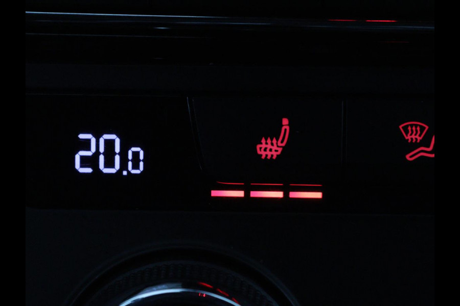 Seat León ST 1.5 TSI FR Intense | Panoramadak | DSG | Stoelverwarming | Carplay | Camera | Trekhaak | Full-LED | Keyless | Navigatie