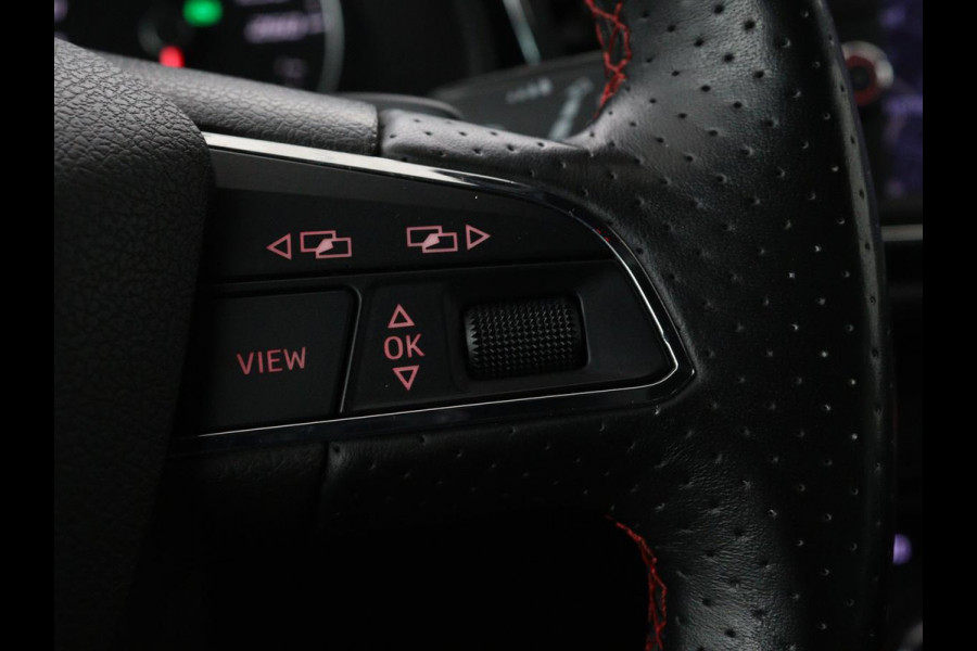 Seat León ST 1.5 TSI FR Intense | Panoramadak | DSG | Stoelverwarming | Carplay | Camera | Trekhaak | Full-LED | Keyless | Navigatie