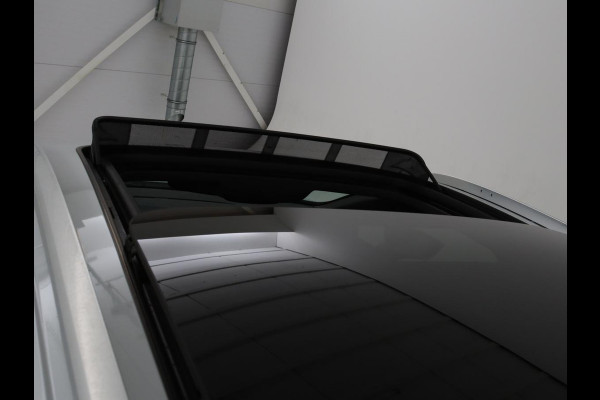 Seat León ST 1.5 TSI FR Intense | Panoramadak | DSG | Stoelverwarming | Carplay | Camera | Trekhaak | Full-LED | Keyless | Navigatie