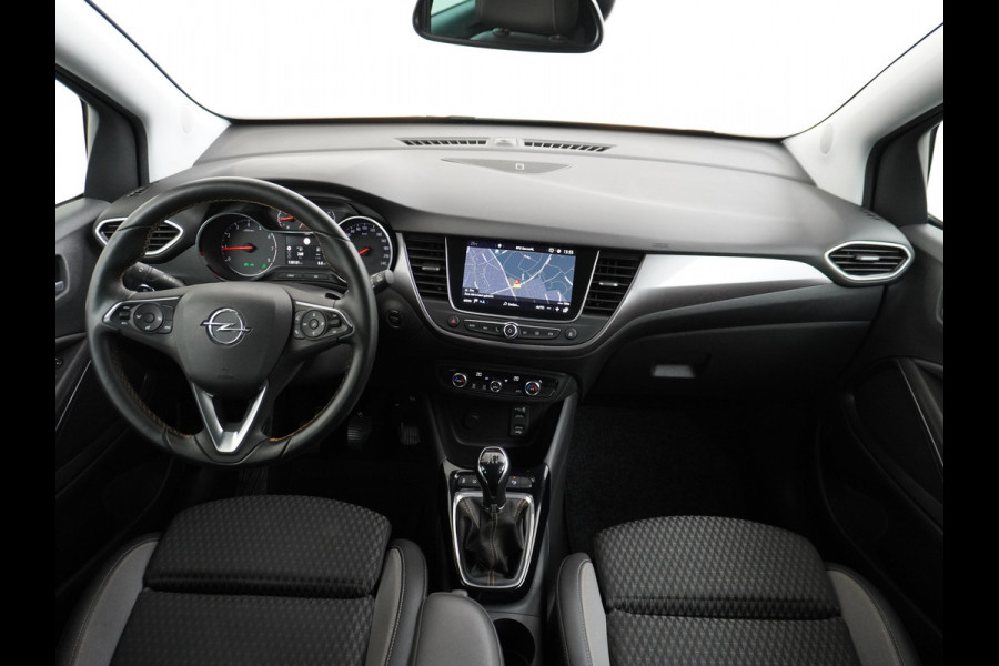 Opel Crossland X T111pk Trekhaak Apple Carplay Android Navi Dual Ecc Cruise Control WiFi Multi-Media 360°Camera Lmv DAB Keyless 1/2 Leder Verkeer Premium Innovation+ Pack LaneAssist Licht+Regensensor AGR Ergonomie Comfort-Sportstoelen EURO 6 Origineel Nederlandse Auto
