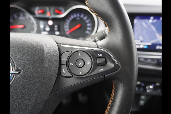 Opel Crossland X T111pk Trekhaak Apple Carplay Android Navi Dual Ecc Cruise Control WiFi Multi-Media 360°Camera Lmv DAB Keyless 1/2 Leder Verkeer Premium Innovation+ Pack LaneAssist Licht+Regensensor AGR Ergonomie Comfort-Sportstoelen EURO 6 Origineel Nederlandse Auto