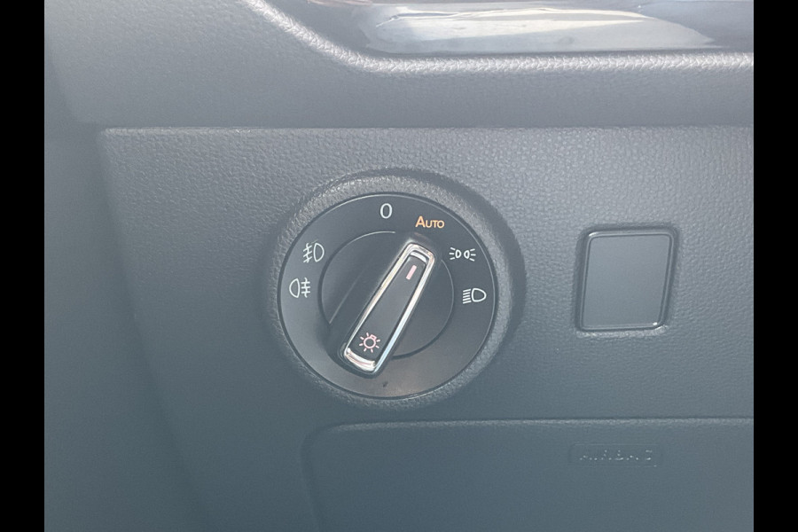 Seat Ateca 1.5 TSI FR Automaat Business Nav/Cam Beats-Audio Carplay Led Elek.Klep Vol opties!
