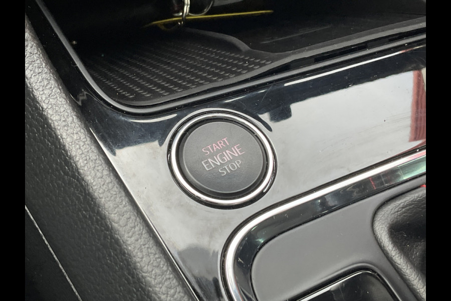 Seat Ateca 1.5 TSI FR Automaat Business Nav/Cam Beats-Audio Carplay Led Elek.Klep Vol opties!