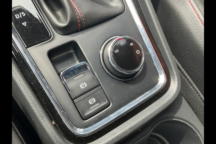 Seat Ateca 1.5 TSI FR Automaat Business Nav/Cam Beats-Audio Carplay Led Elek.Klep Vol opties!