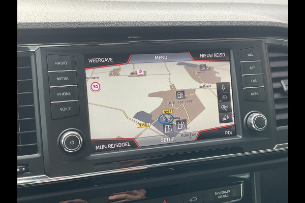 Seat Ateca 1.5 TSI FR Automaat Business Nav/Cam Beats-Audio Carplay Led Elek.Klep Vol opties!