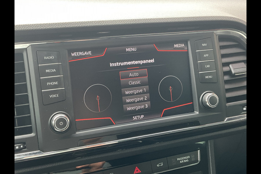 Seat Ateca 1.5 TSI FR Automaat Business Nav/Cam Beats-Audio Carplay Led Elek.Klep Vol opties!