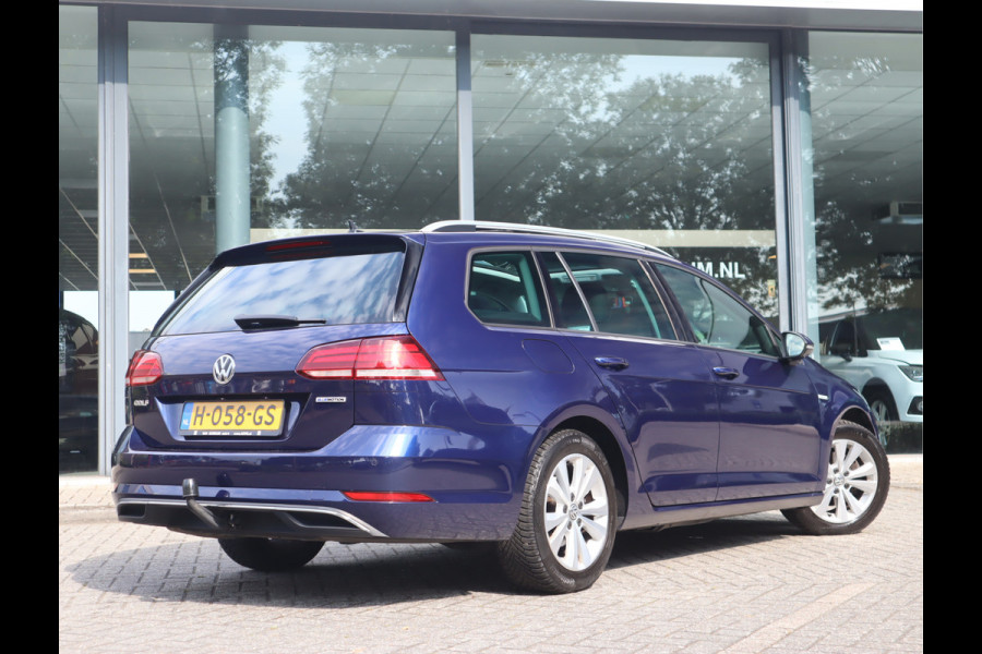 Volkswagen GOLF Variant 1.5 TSI Comfortline Business / Panoramadak