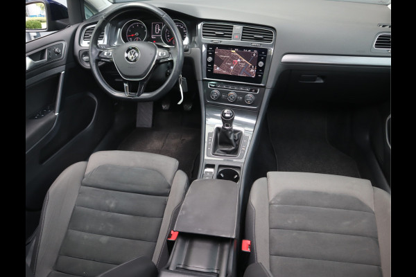 Volkswagen GOLF Variant 1.5 TSI Comfortline Business / Panoramadak