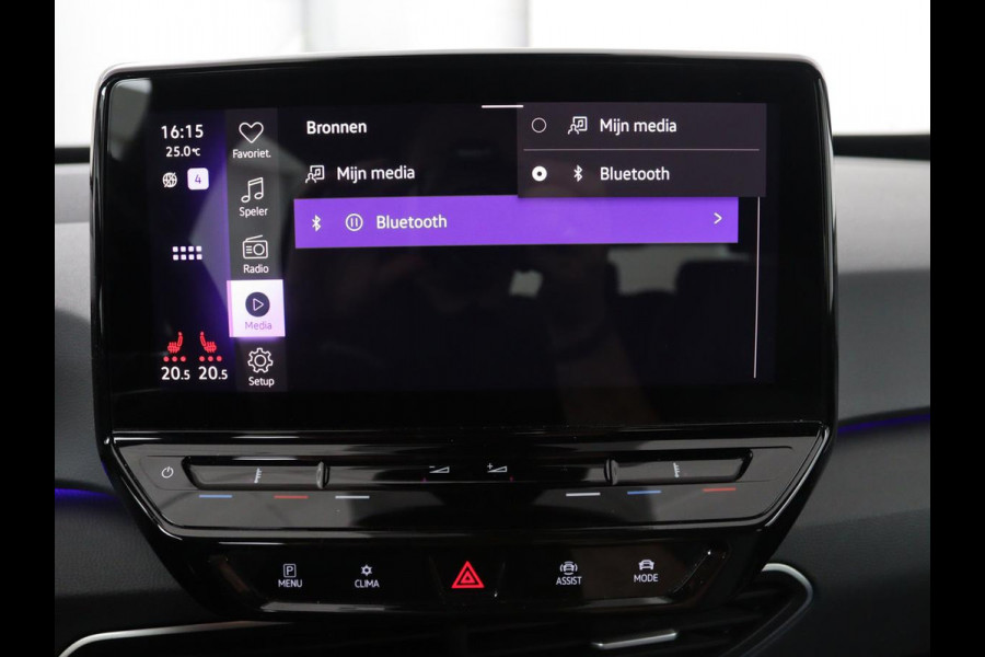 Volkswagen ID.3 First 58 kWh | Stoelverwarming | Camera | Adaptive cruise | Carplay | Navigatie | PDC | Climate control | Sfeerverlichting | LMV 18 inch