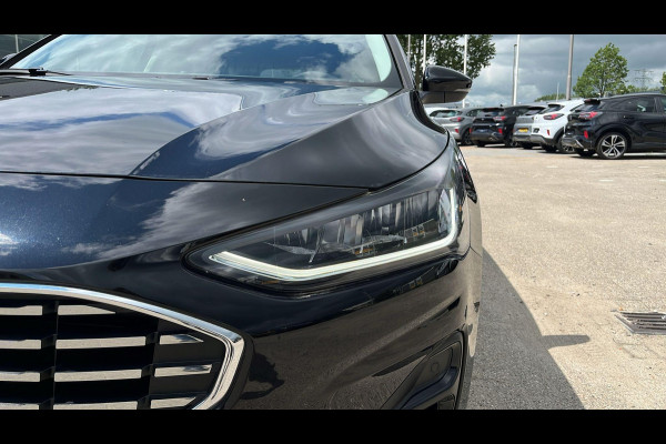 Ford FOCUS Wagon 1.0 EcoBoost Hybrid Titanium 125 pk | Winterpack | Full LED | SYNC 4 Navigatie | Draadloos Apple Carplay/Android auto | 16 inch Licht metaal