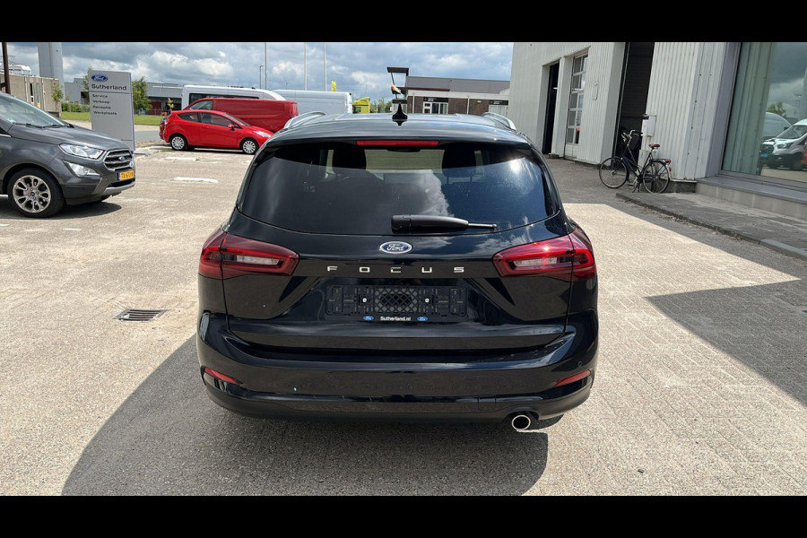 Ford FOCUS Wagon 1.0 EcoBoost Hybrid Titanium 125 pk | Winterpack | Full LED | SYNC 4 Navigatie | Draadloos Apple Carplay/Android auto | 16 inch Licht metaal