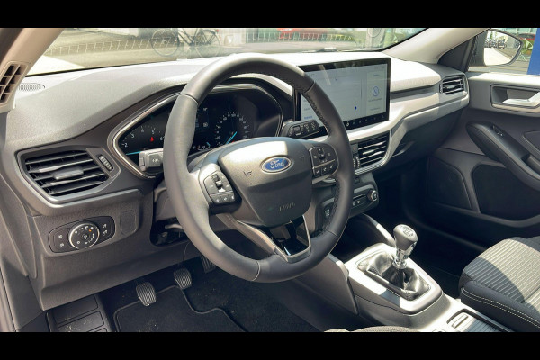 Ford FOCUS Wagon 1.0 EcoBoost Hybrid Titanium 125 pk | Winterpack | Full LED | SYNC 4 Navigatie | Draadloos Apple Carplay/Android auto | 16 inch Licht metaal