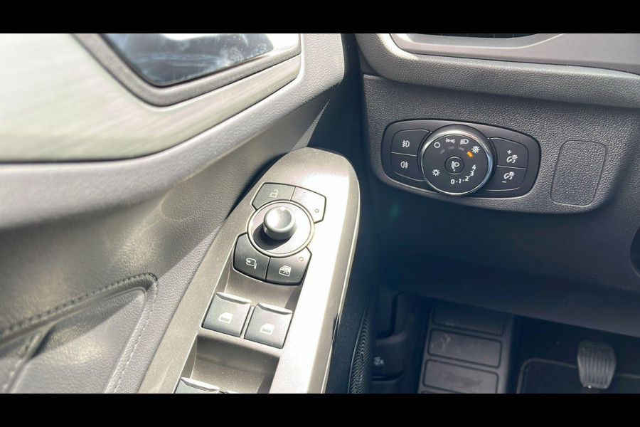 Ford FOCUS Wagon 1.0 EcoBoost Hybrid Titanium 125 pk | Winterpack | Full LED | SYNC 4 Navigatie | Draadloos Apple Carplay/Android auto | 16 inch Licht metaal