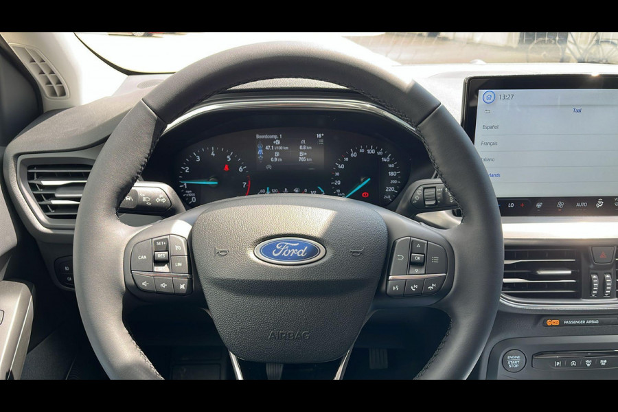 Ford FOCUS Wagon 1.0 EcoBoost Hybrid Titanium 125 pk | Winterpack | Full LED | SYNC 4 Navigatie | Draadloos Apple Carplay/Android auto | 16 inch Licht metaal
