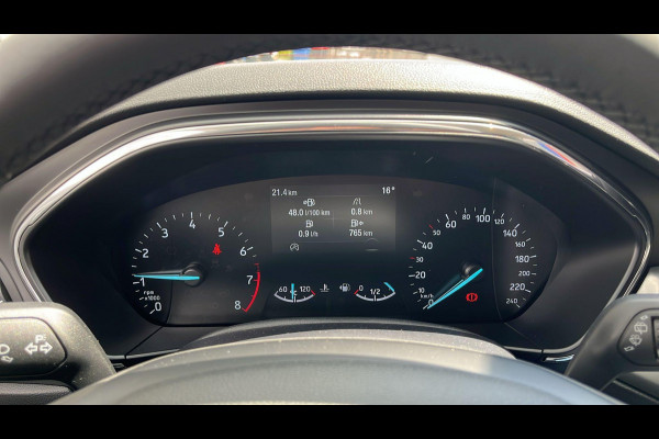 Ford FOCUS Wagon 1.0 EcoBoost Hybrid Titanium 125 pk | Winterpack | Full LED | SYNC 4 Navigatie | Draadloos Apple Carplay/Android auto | 16 inch Licht metaal