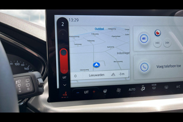 Ford FOCUS Wagon 1.0 EcoBoost Hybrid Titanium 125 pk | Winterpack | Full LED | SYNC 4 Navigatie | Draadloos Apple Carplay/Android auto | 16 inch Licht metaal