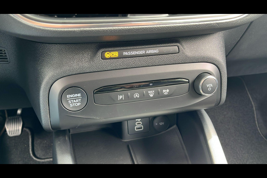 Ford FOCUS Wagon 1.0 EcoBoost Hybrid Titanium 125 pk | Winterpack | Full LED | SYNC 4 Navigatie | Draadloos Apple Carplay/Android auto | 16 inch Licht metaal