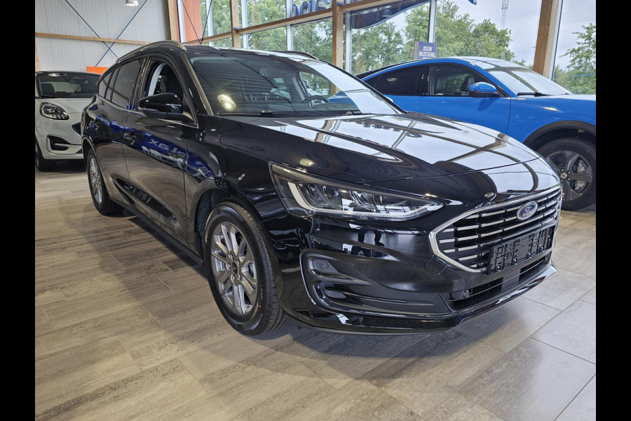 Ford FOCUS Wagon 1.0 EcoBoost Hybrid Titanium 125 pk | Winterpack | Full LED | SYNC 4 Navigatie | Draadloos Apple Carplay/Android auto | 16 inch Licht metaal