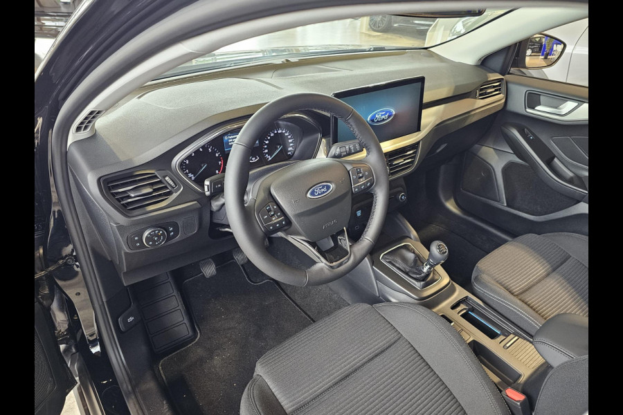 Ford FOCUS Wagon 1.0 EcoBoost Hybrid Titanium 125 pk | Winterpack | Full LED | SYNC 4 Navigatie | Draadloos Apple Carplay/Android auto | 16 inch Licht metaal