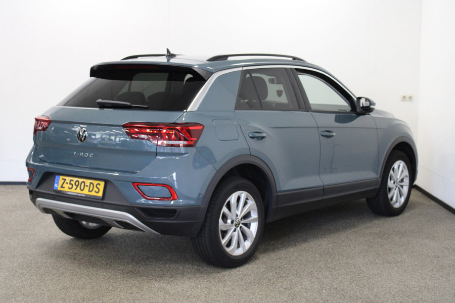 Volkswagen T-Roc 1.0 TSI Life Business Camera|Navi|Stoelverw.