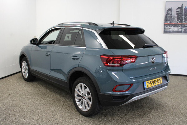 Volkswagen T-Roc 1.0 TSI Life Business Camera|Navi|Stoelverw.