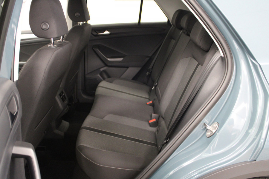Volkswagen T-Roc 1.0 TSI Life Business Camera|Navi|Stoelverw.