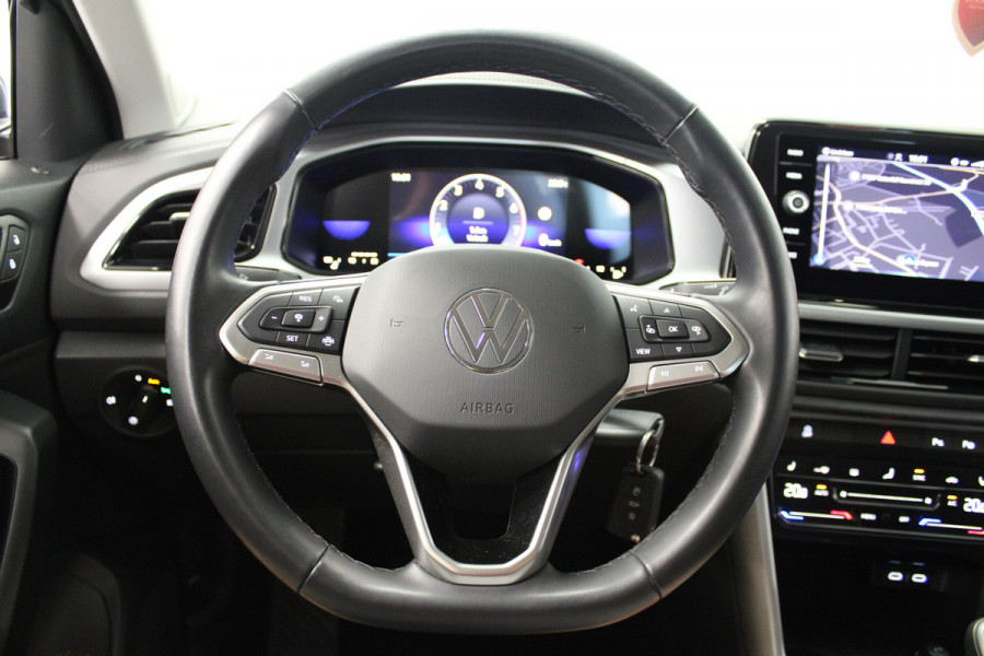 Volkswagen T-Roc 1.0 TSI Life Business Camera|Navi|Stoelverw.