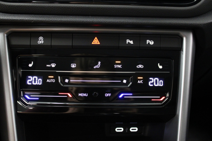 Volkswagen T-Roc 1.0 TSI Life Business Camera|Navi|Stoelverw.
