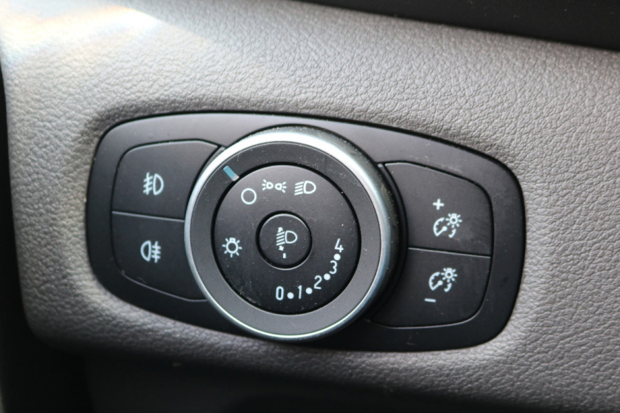 Ford Transit Custom 2.0 TDci L1 H1 Airco Navigatie Inrichting Imperiaal